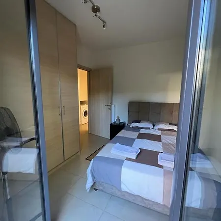 Pool Apartment 5 Minutes Walk From Beach Porto Rafti Exterior photo