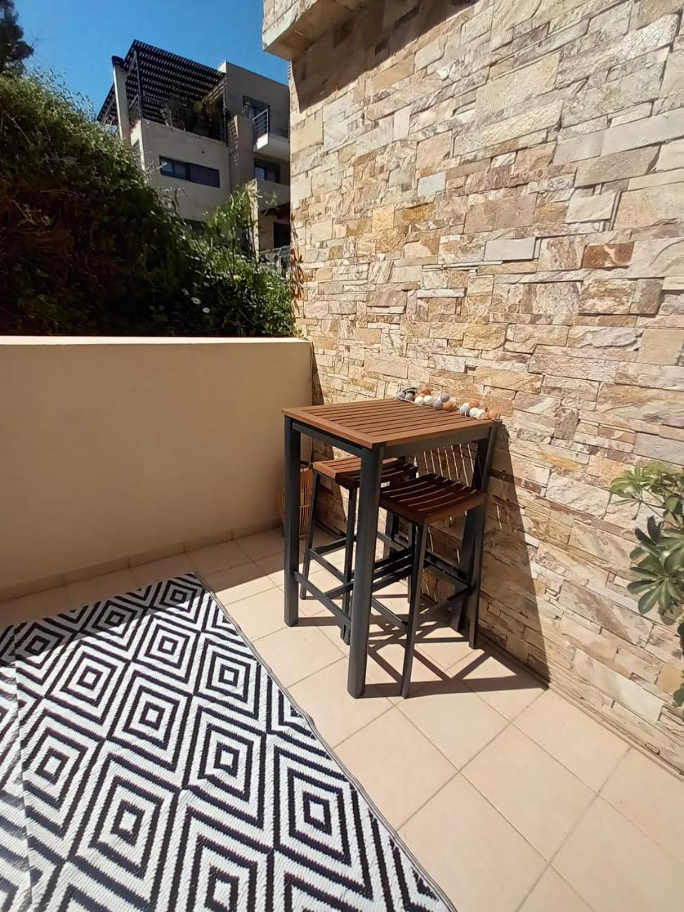 Pool 5 Minutes Walk From Apartment
